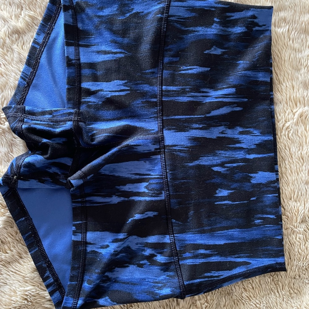 Lululemon